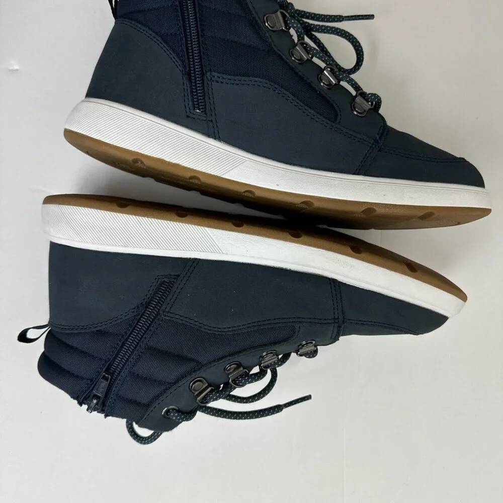 Boys' Damien Boots Navy Blue Size 6  BIG BOY Cat & Jack